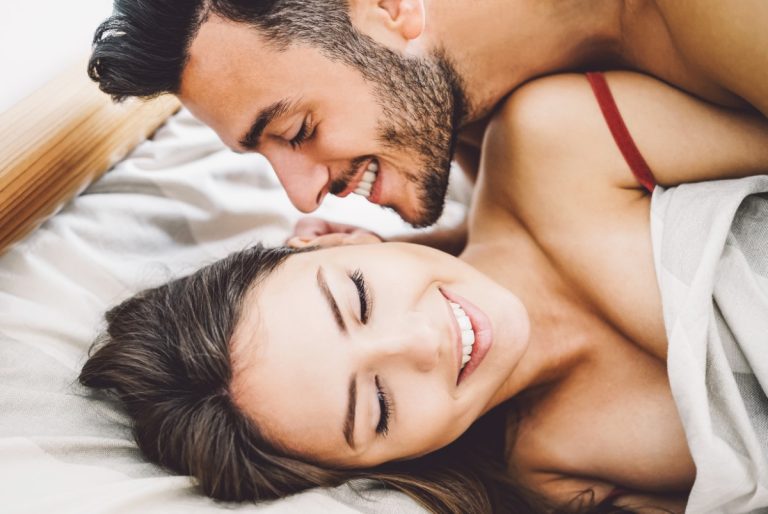 Atteindre l’orgasme anal : techniques et conseils pour y parvenir