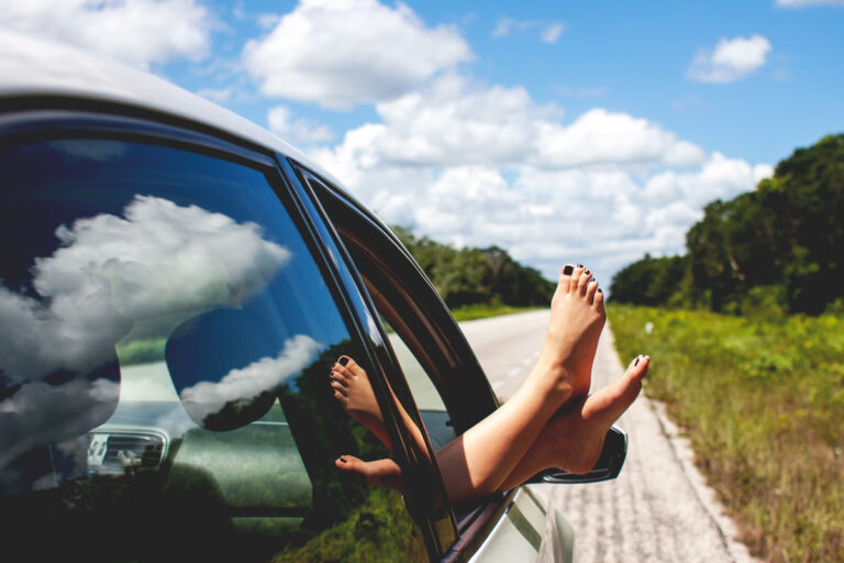 Quels sont les secrets pour réussir à vendre ses pieds sur MYM ?